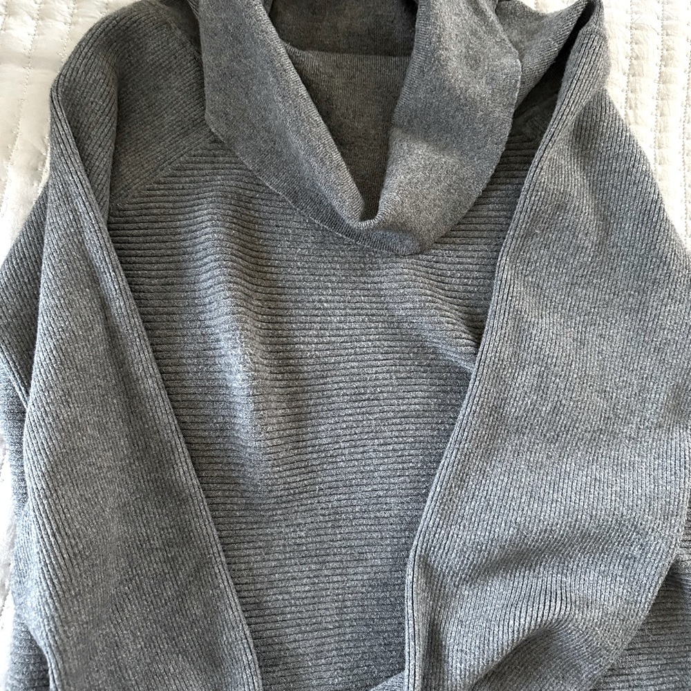 Calvin Klein Soft knit sweater